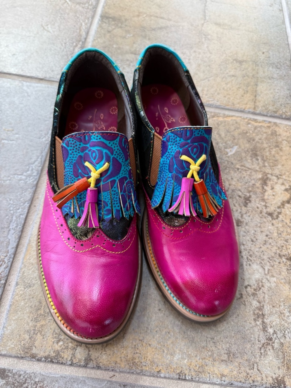 Women’s Fuchsia Slip-On Tassel Loafers with Multicolor Fringe
